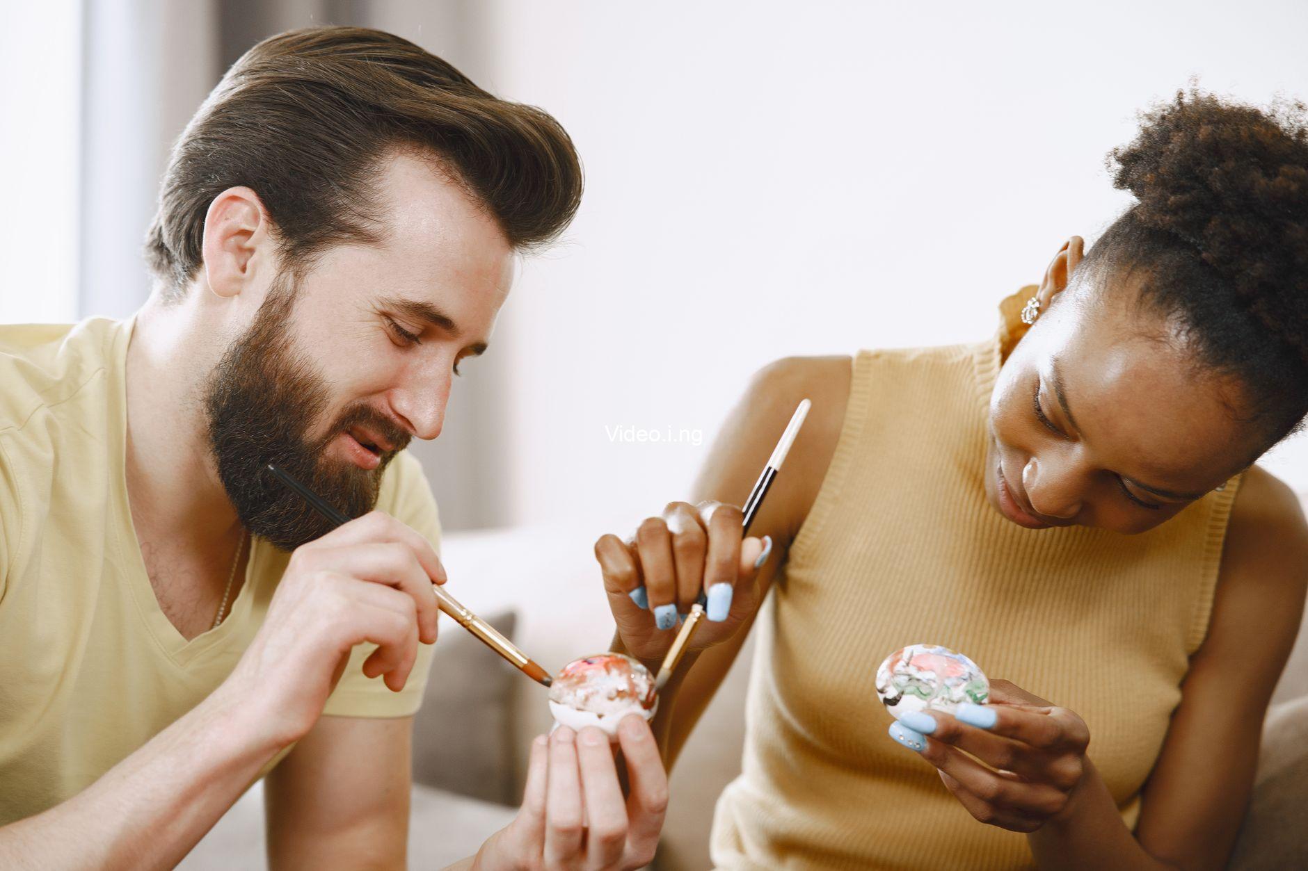 Young woman uses eggs and schnapps to place curse on man who lied to community members that he slept with her (video)