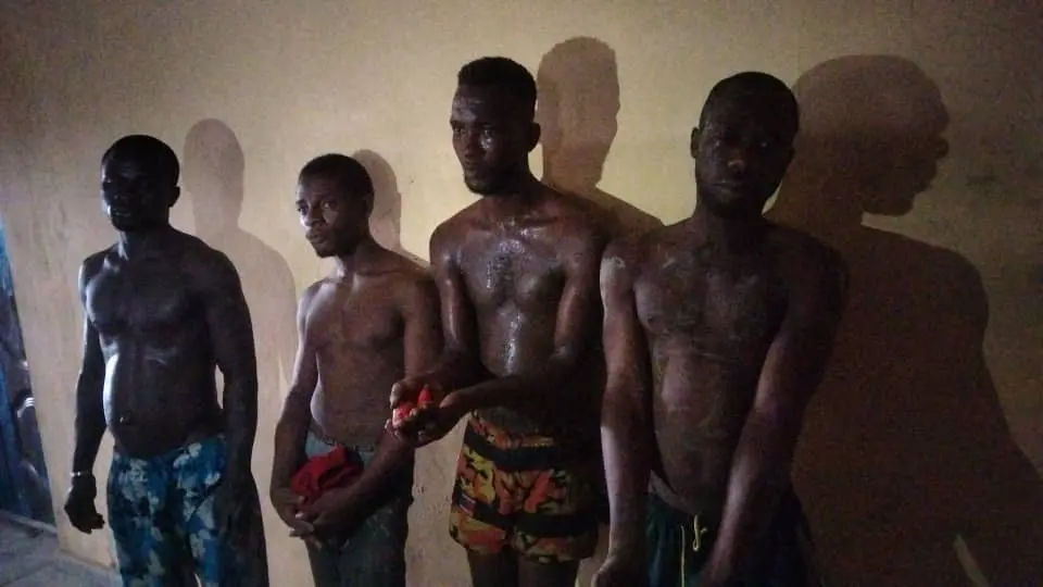 Vigilante, Youths Arrest 4 Suspected Armed Robbers In Delta Community (Photo)