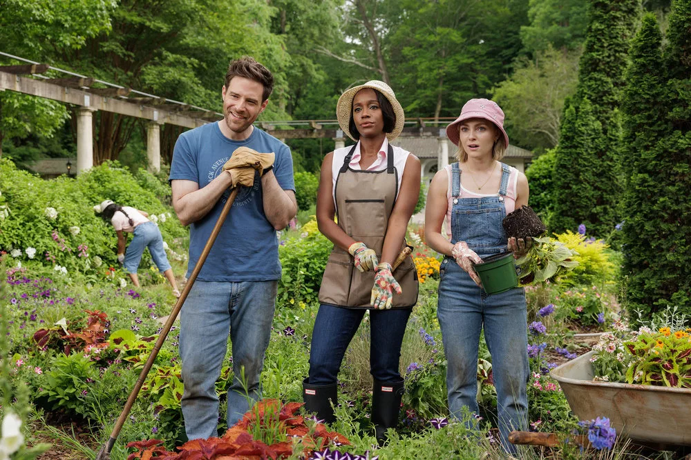 NBC’s “Grosse Pointe Garden Society” Fails to Grow Much of Interest