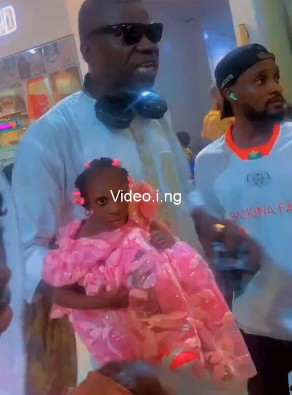 Heartbreaking moment a supermarket in ilorin denied a father entry because of this daughters special condition video