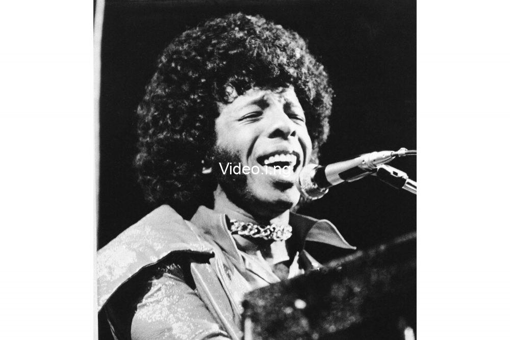 Sly stone is dead aged