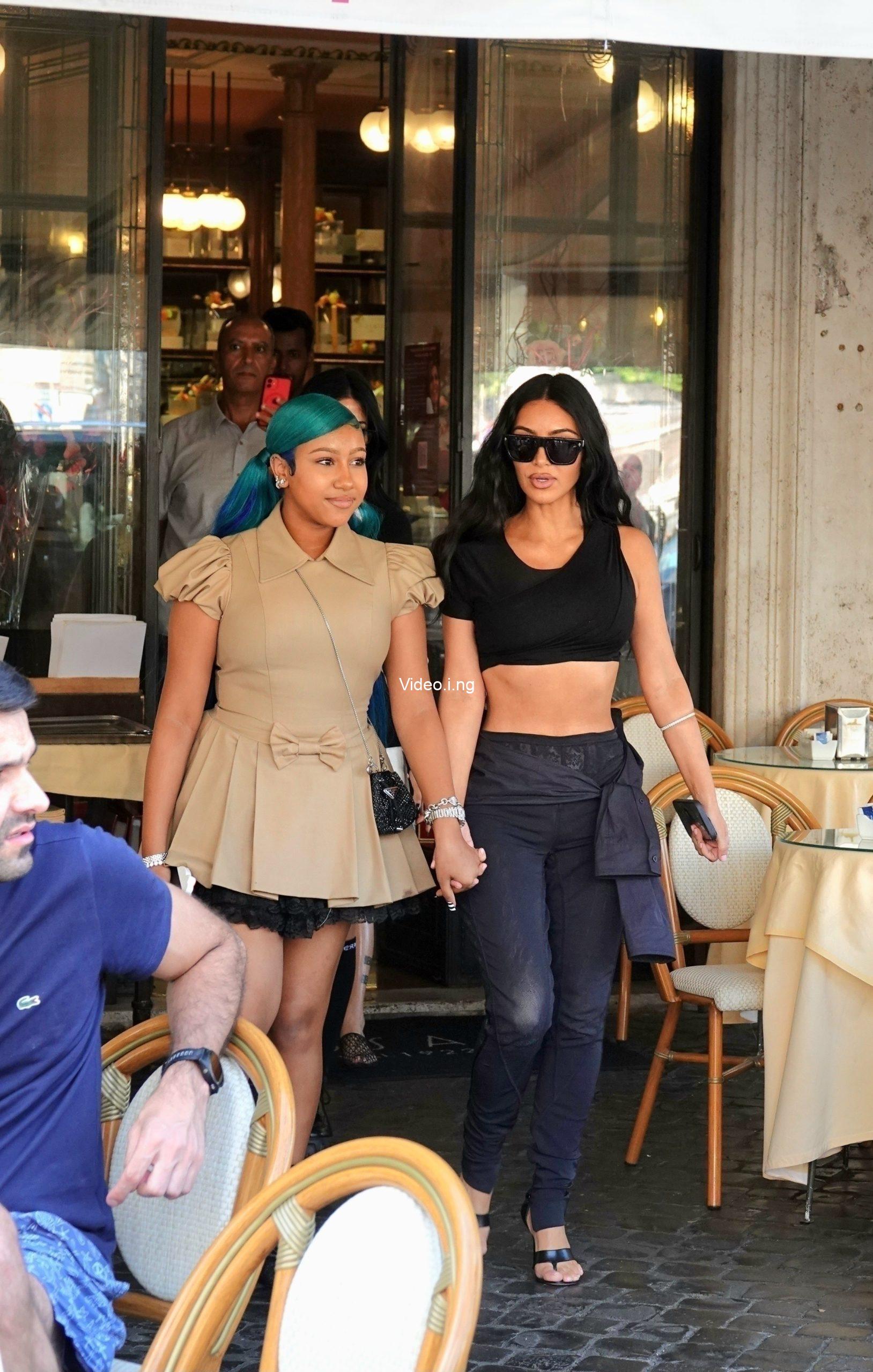 Kim kardashian and her 12 year old daughter north west spotted in rome photos