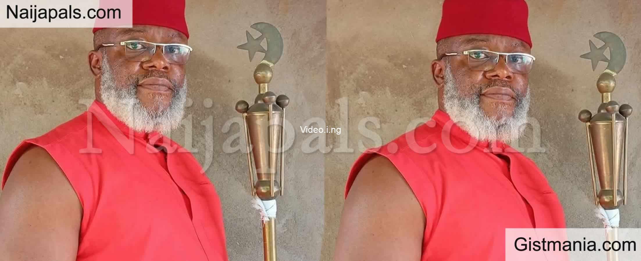 Prominent anambra community leader slumps and dies at a public function