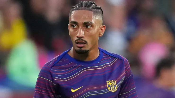 Raphinha suffers injury ahead of el clasico