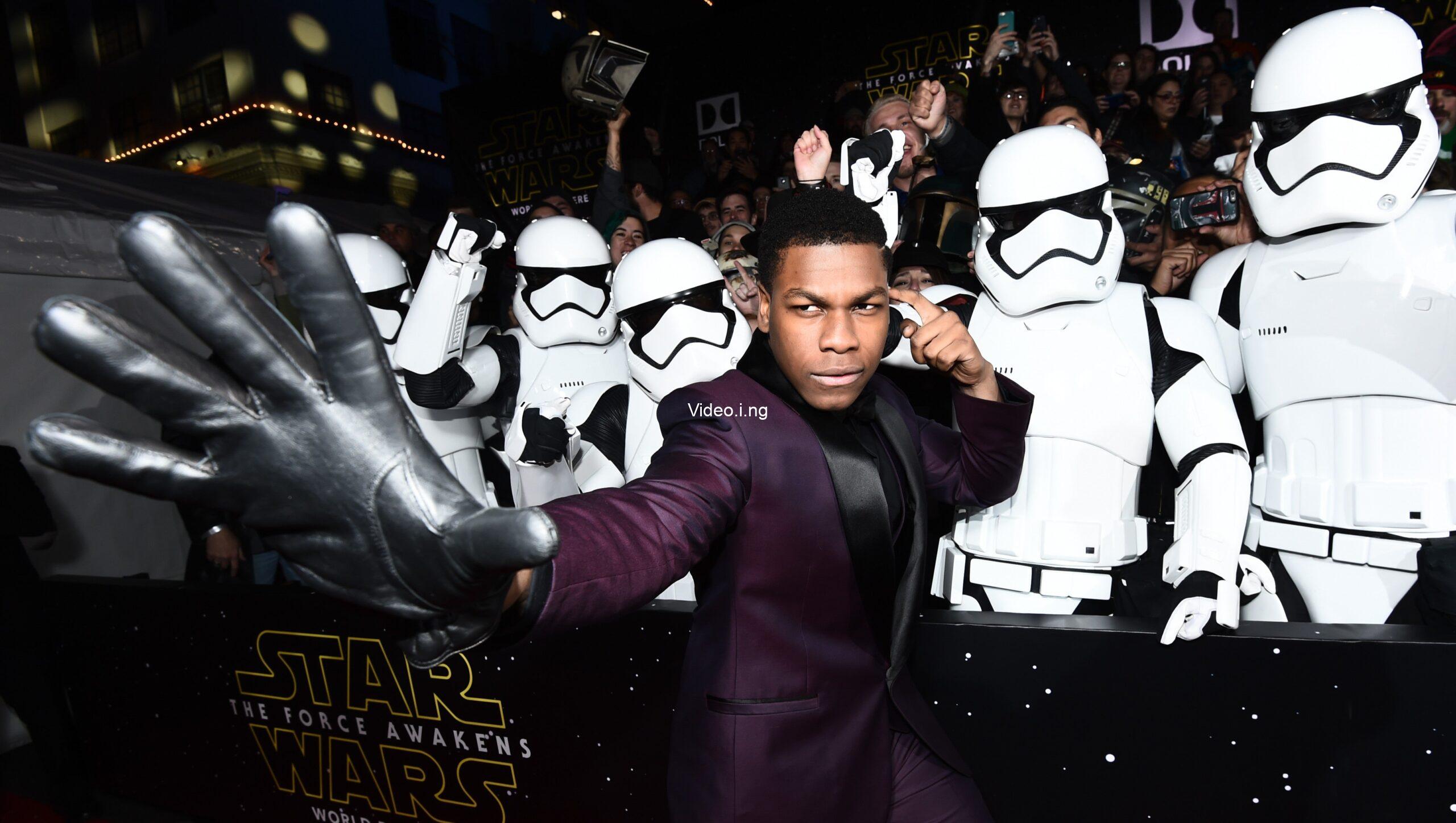 Star wars could learn 1 thing from star trek reveals john boyega