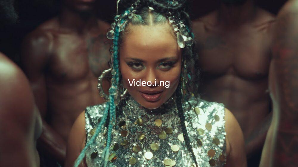 Moliy Shake It To The Max Fly