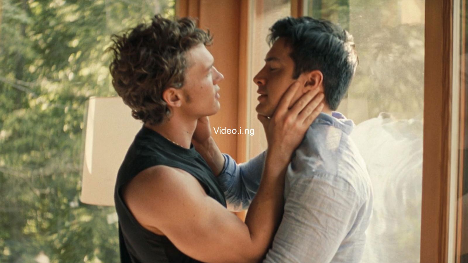 Heated rivalry cottage scene breakdown what happened between shane and ilya