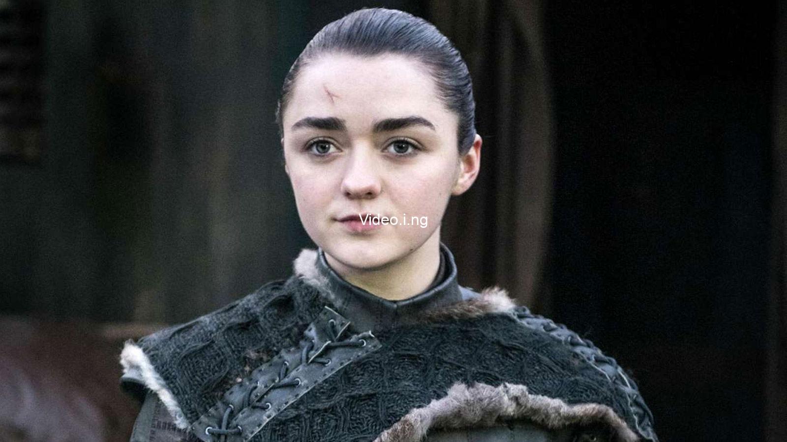 Video once lost growing up on game of thrones maisie williams now goes skinny dipping in italy