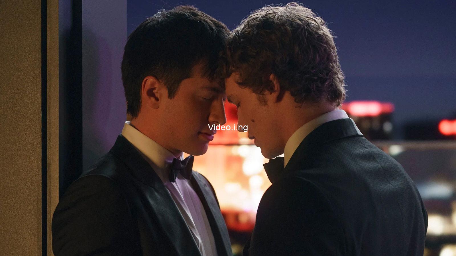 Why heated rivalrys male male romance has women completely hooked