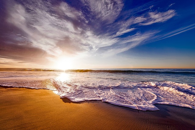 Beach 1751455 640.jpg