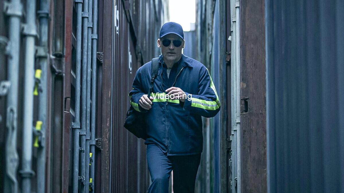 The last thing he told me season 2 episode 2 ending explained did owen escape with the evidence