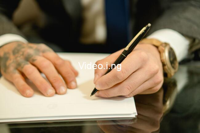 Pedro Neto signs contract extension at Chelsea